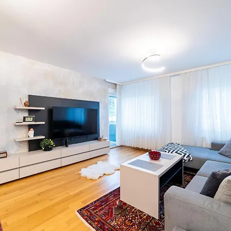 Nova Skenderijaskyline 2bdr With Balcony * סראייבו