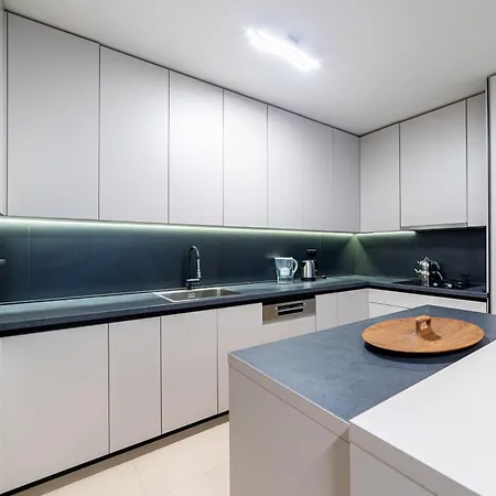 Nova Skenderijaskyline 2bdr With Balcony דירה *